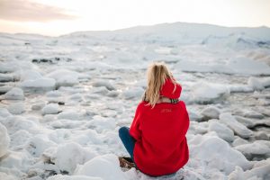 یک بانو با ست پاییزی