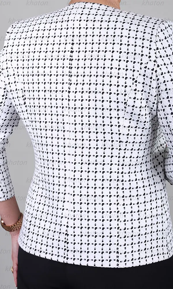 کت تاپ سفید مشکی چهار خانه بوکله نمای پشت