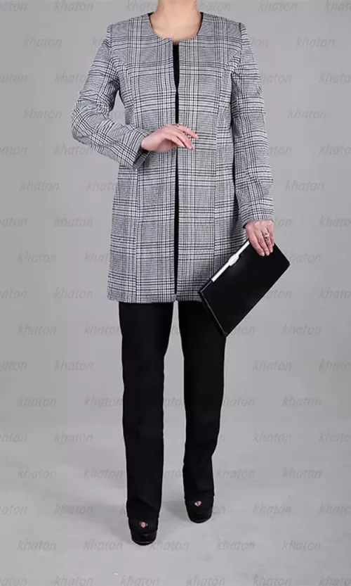 کت بلند چهار خانه و تاپ و شلوار مشکی